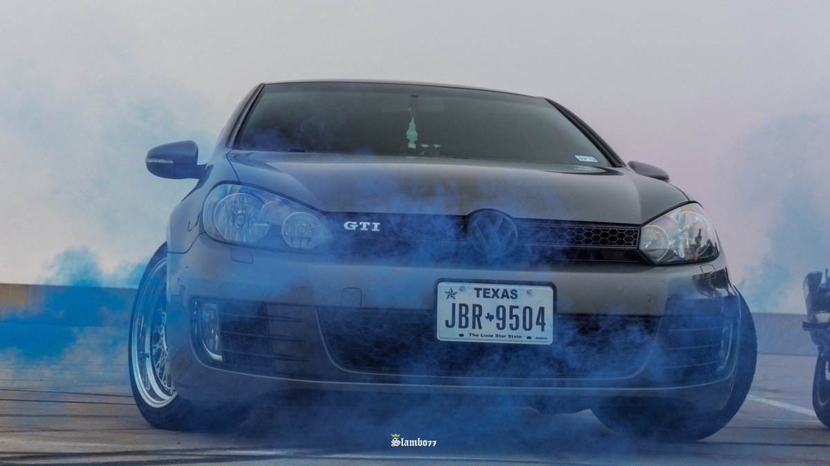 AllenCarClub's tweet image. When your best friend is a professional photographer