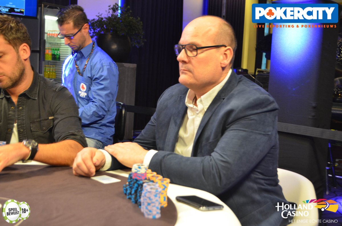 PokerCityNL's tweet photo. @PokerSeriesNL #DutchOpenPS - Het zit erop voor @Tobias_Peters_ Hij kwam vandaag niet verder dan plek 14 (€2.958). In zijn laatste hand sneuvelde hij met AQ tegen AK van Mario Grootkerk https://t.co/KSnlxqWimZ https://t.co/vgIktkYIm1