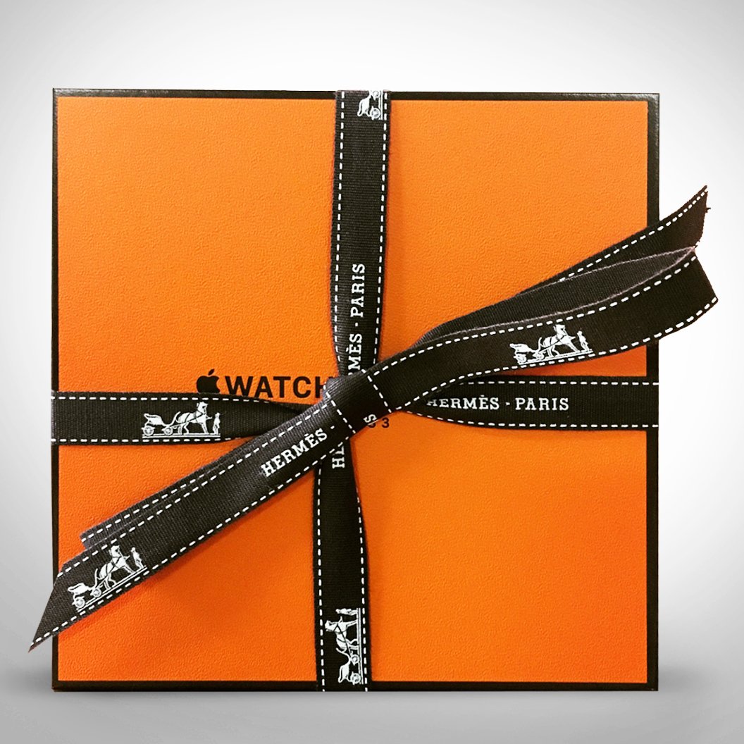 rheventgroup's tweet photo. As 2017 ticks away, thank you to the #RHEG staff for a wonderful year...and a wonderful present. WATCH out 2018!!! #orangegiftsarethebestgifts
.
.
#luxury #events #corporate #orange #hermes #apple #AppleWatch #eventprofs #paris #internationalevents #hermesapplewatch https://t.co/L0V62Oz3eN