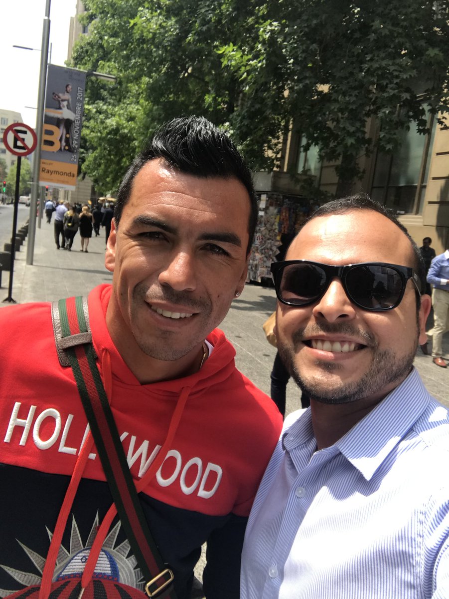 ChrisLeonM's tweet photo. #TodosJueganxCDF quiero la camiseta de Colo-Colo ❤️⚪️⚫️ https://t.co/vZScR8OxNP