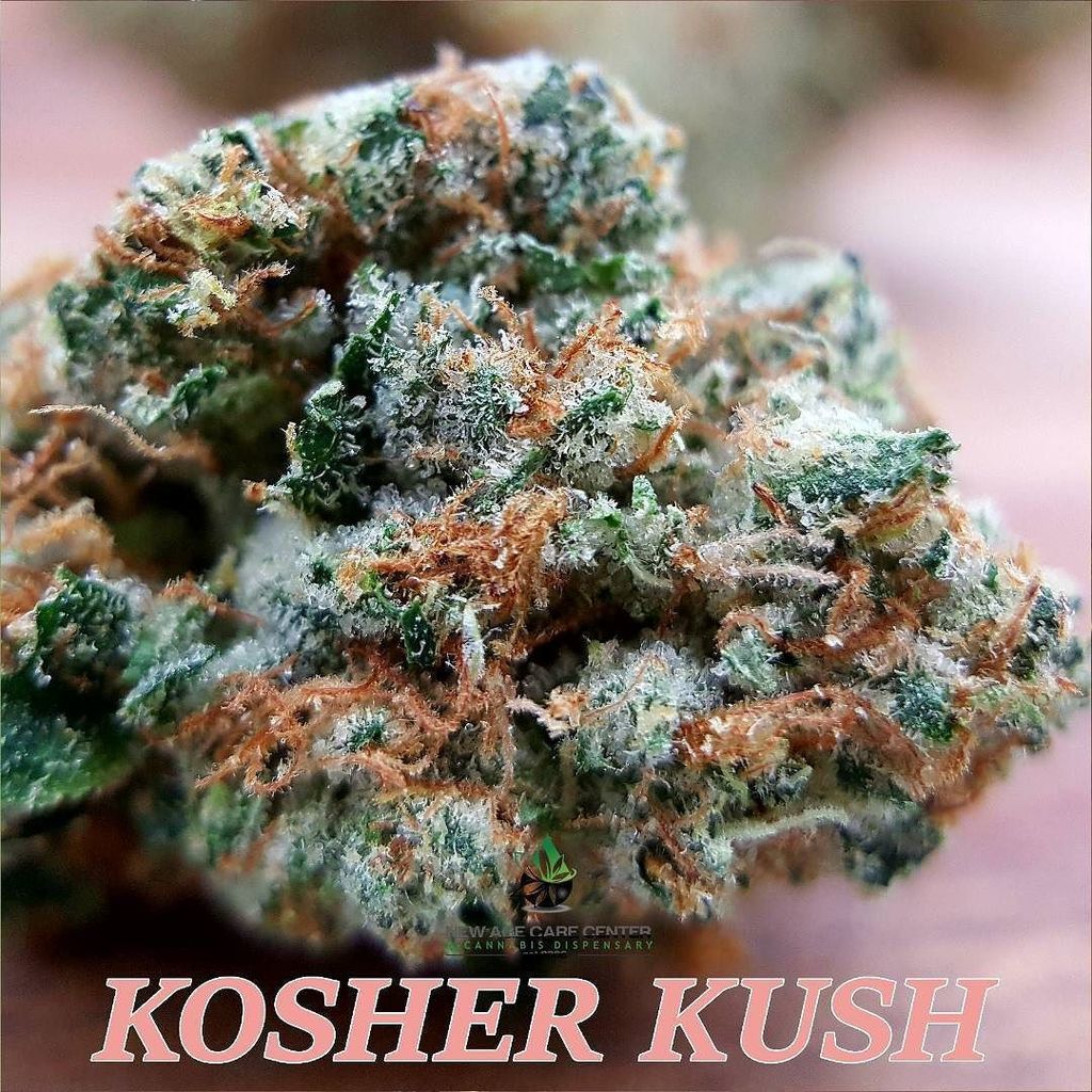 LAnewagecc's tweet photo. Heres a closer look at #KosherKush https://t.co/dT6UCHdOLS https://t.co/G3z2obUgMr