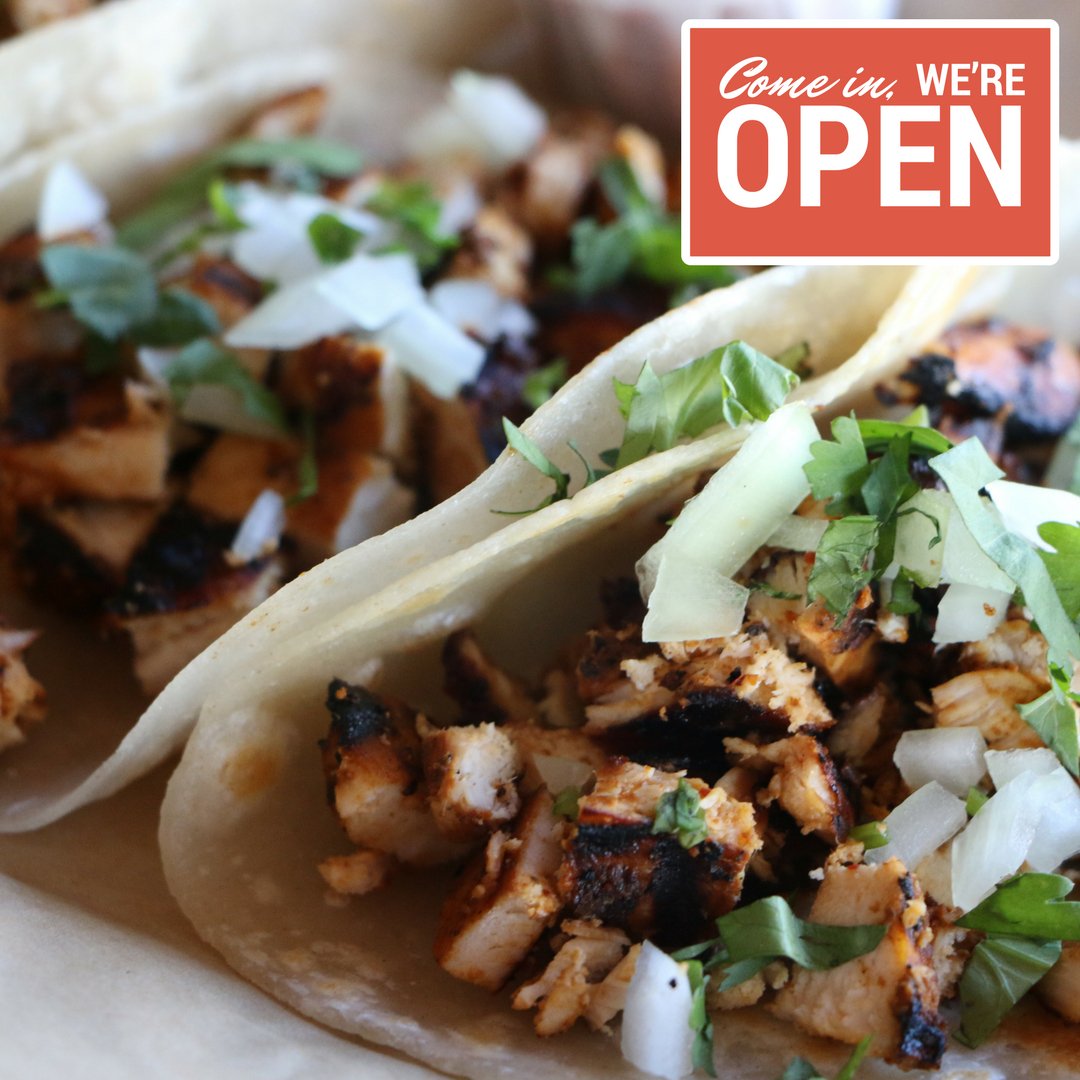 socialtapsdsu's tweet photo. WE'RE BACK! Come check out our new look - open at 3pm! #HappyHour all day, #Craftbeer starting at $3.50, #wine &amp; #cocktails from $4, #newmenu, and catch the Cotton Bowl at 5:30pm. #USCvsOSU #eatdrinkbesocial #collegeareasd https://t.co/luyflmu2Jm