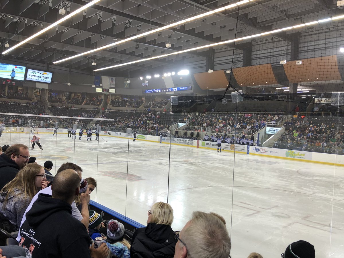 sabrinahalvorsn's tweet photo. Thoroughly enjoying our first North Dakota hockey game. So different from Fresno. @FargoForce #hockey @JustPlainAria #fargofun https://t.co/HqAjczmfa2