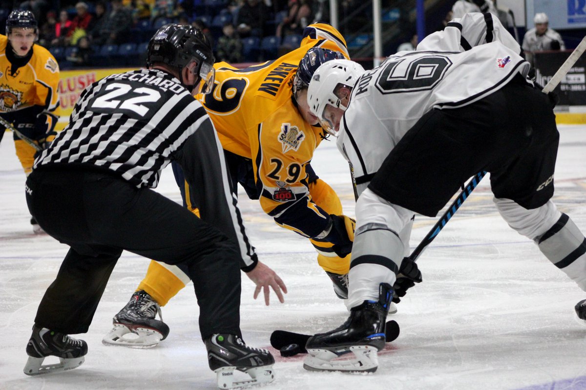 Fitzpatrick solide chez les <a href="/Cataractes_Shaw/">Cataractes de Shawinigan</a> , mais Finoro joue les héros pour les @LesOlympiques - #LHJMQ | lhebdodustmaurice.com/fitzpatrick-so… via <a href="/HebdoStMaurice/">Hebdo du St-Maurice</a>