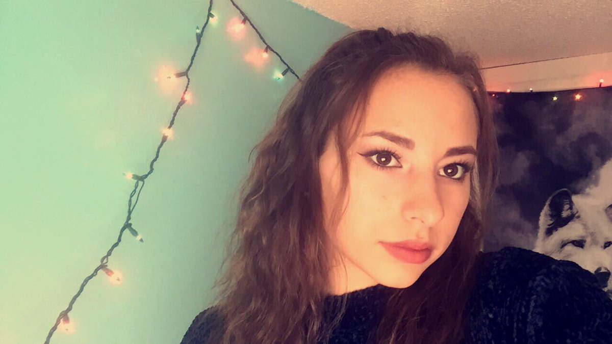 Julia Yarrington (Jylyarrington) Twitter