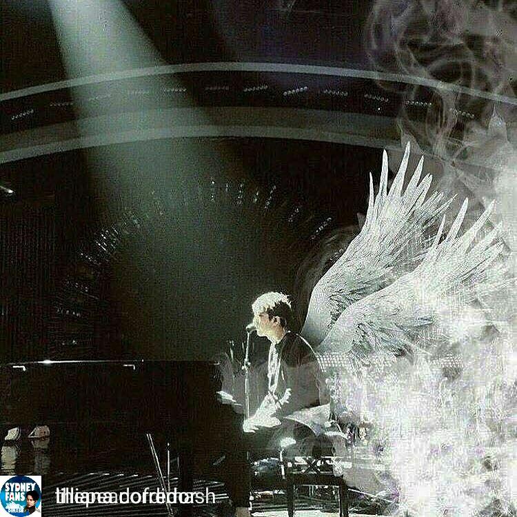 DKAL_FanClub's tweet image. ¿Cómo es que tantos #sienten o #reconocen la #energía #Angélica de #Dimash? 
Porque, él ES un "Emisario de Amor". Dimash es un joven "Maestro" con una "Misión en la Tierra" muy clara:
seguir leyendo 
instagram.com/p/BdT0e5VAnyM/…