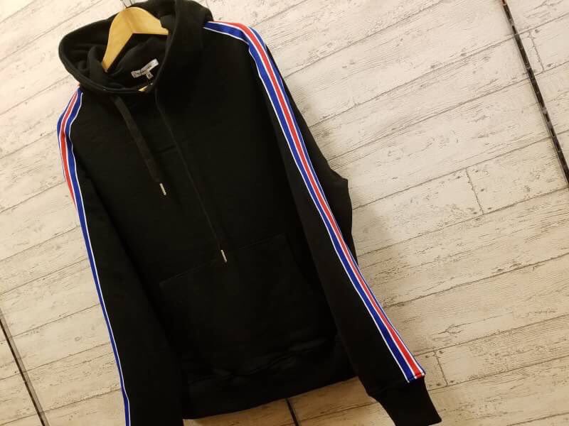 COLORSyatusiro's tweet photo. 以前人気で即完売だったパーカー！！
新色を新たに入荷！！😏✨👍

¥3900+ tax https://t.co/gTDZEsc7jX