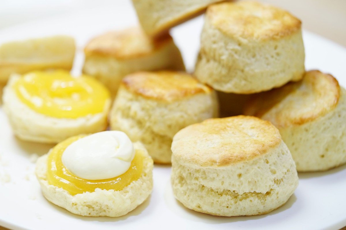 There's still time to whip up these 5ingredient lemonade scones baking