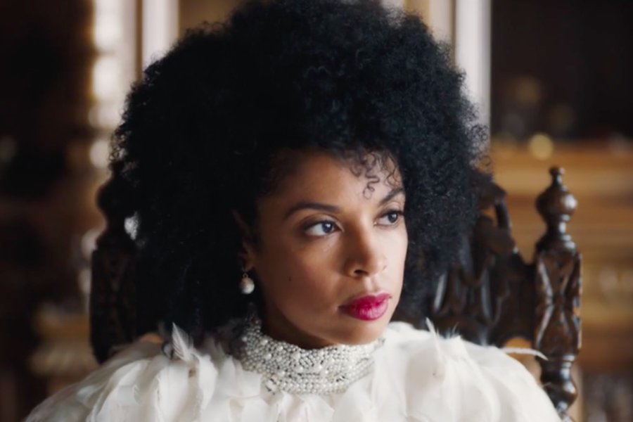 Essence's tweet photo. Stop what you're doing and watch Jay-Z's 'Family Feud' if you need to see Jay-Z's and Ava DuVernay's utopian America of women leaders: https://t.co/FRyUmMsg7x https://t.co/4CN0uBHQsG