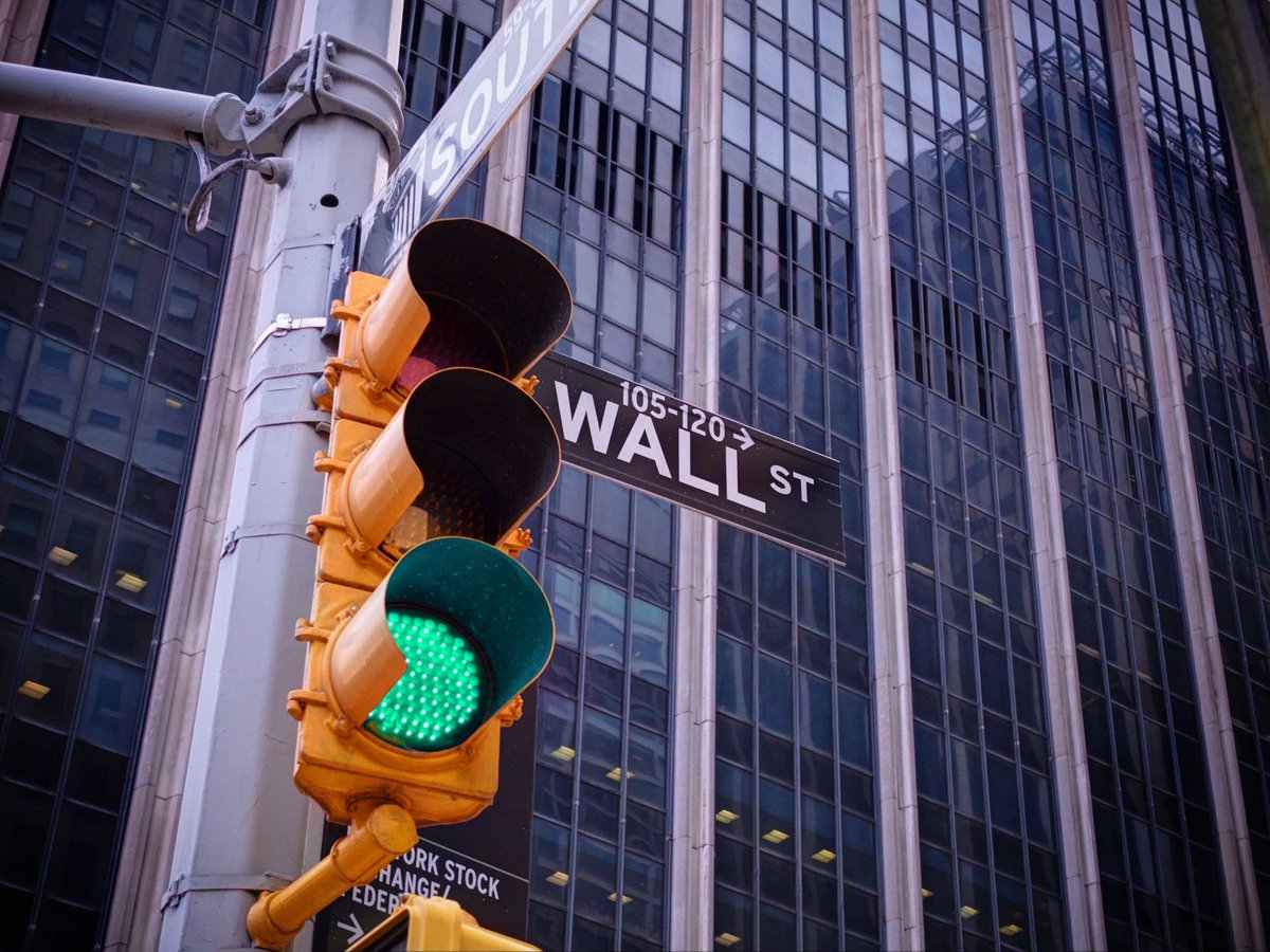 GexCrypto's tweet photo. RT:
2017 Review: What Bankers Think of Bitcoin https://t.co/wVAk0NHgFf https://t.co/3Jf0npB85F https://t.co/XrFcPQVfFK