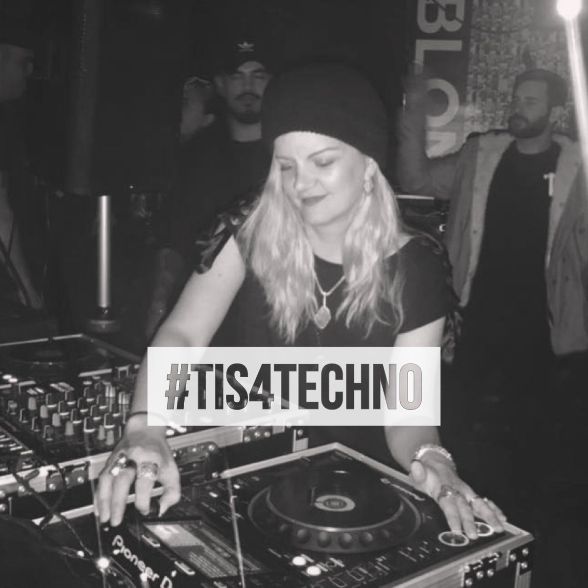 NativeAlienblog's tweet photo. Who saw @djRedSonya play this week at #Tis4Techno?? Well lucky for us, she'll be playing a full #Techno set at the first T is 4 Techno of 2018 on Tuesday, January 2nd! #NativeAlienInvasion #FollowFriday #FF https://t.co/ZUMCQhmEMS