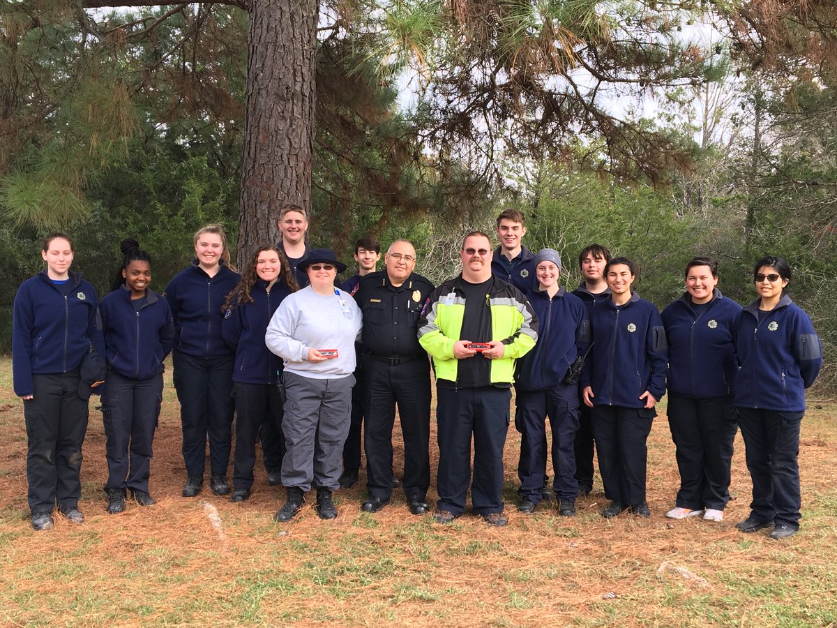 AtcemsErnesto's tweet photo. @ATCEMS Medics A. Baker and C. Baker receive Chief’s Knife Award for their awesome dedication to @EMSPost247 Explorer Post at winter camp. https://t.co/p0NDkgsgq7