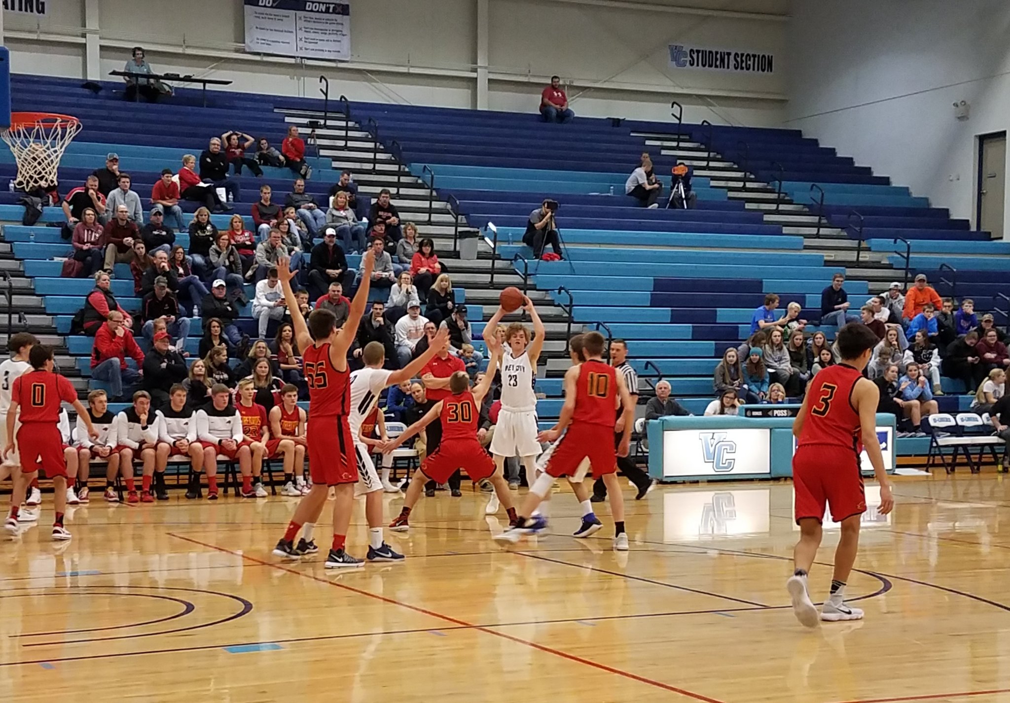 VC HiLiner Boosters on Twitter "HiLiners lead Devils Lake 3429 at