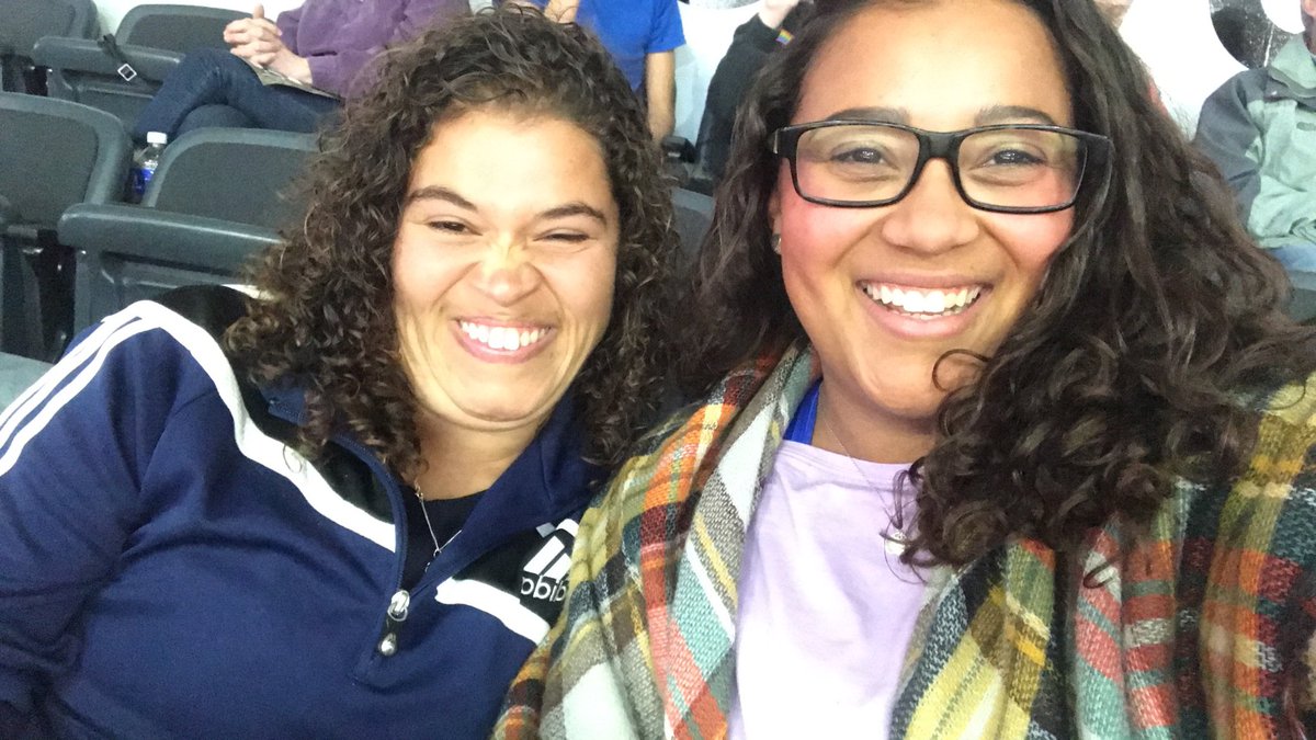 Cheriss's tweet photo. @LondonLightning fan of the game!! Section 114 row g seat 14! 😁🤙🏽 https://t.co/dgA16KaInC
