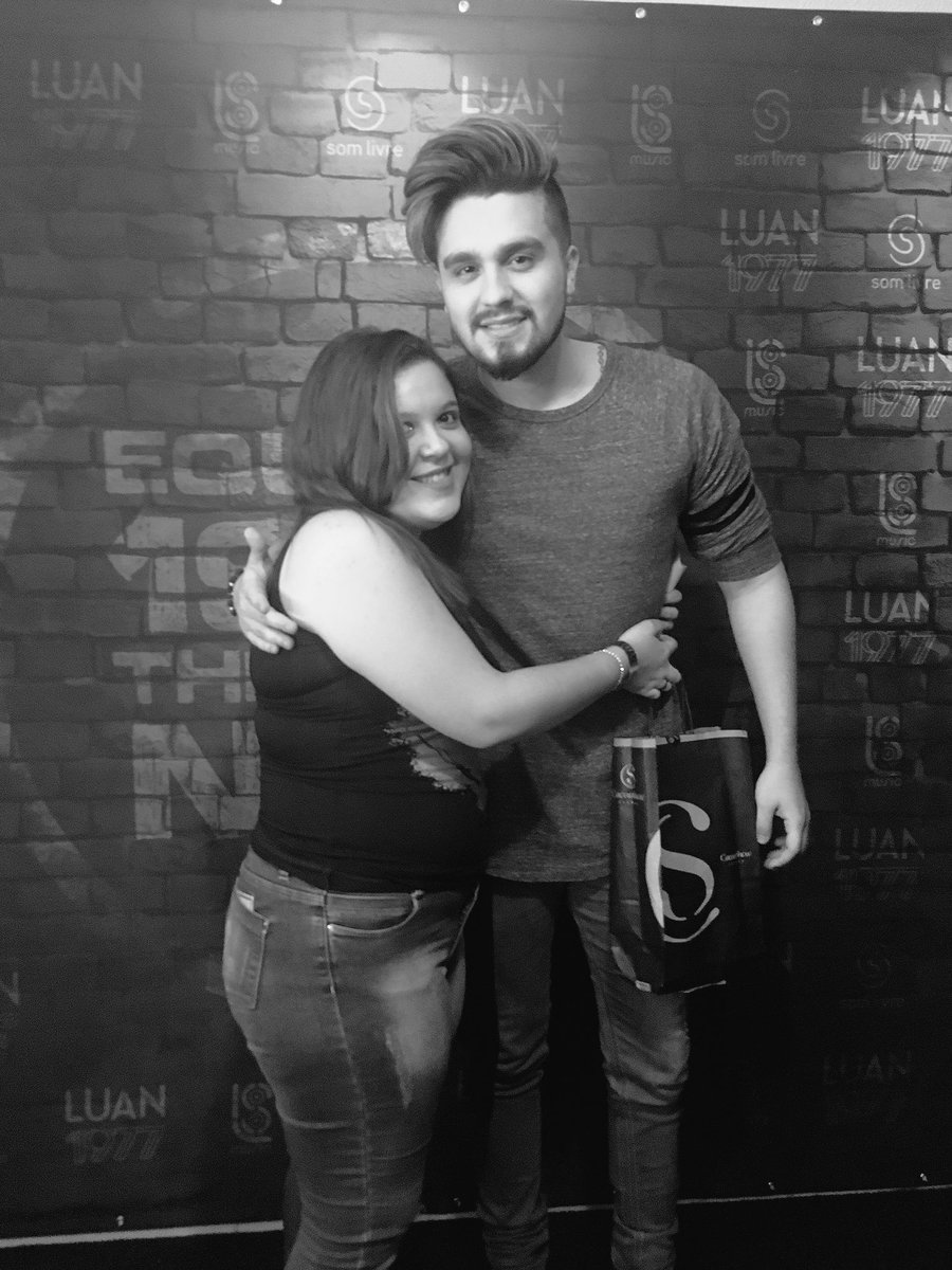 vesgopisa's tweet photo. E ja se passaram 3 meses do melhor dia da minha vida, do meu sonho que se tornou real. Obrigada meu Deus! Você fez meu ano muito melhor, e que 2018 eu te encontre de novo! @luansantana eu te amo muito❤️ https://t.co/JAJ0rTs0QS