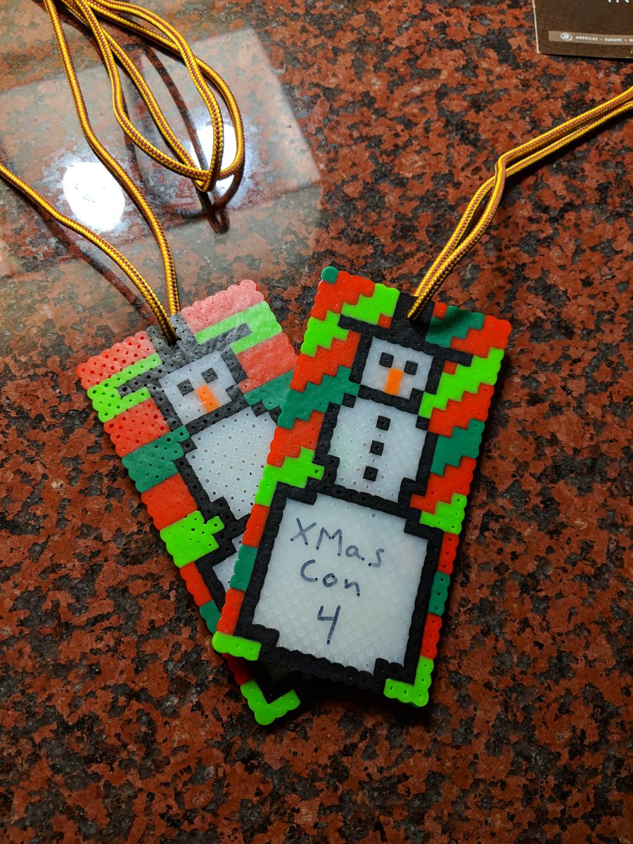 XMas Con tweet media