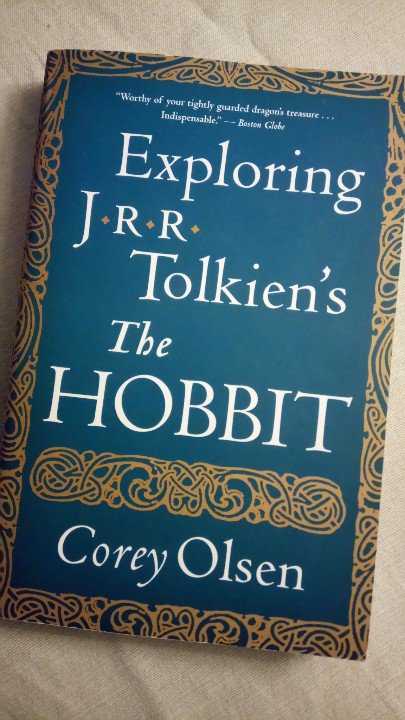 AraeElimraen's tweet image. Back in the US (woo!), and back in Powell's in Portland, and look who I found!  Bought it, obvs. @tolkienprof
