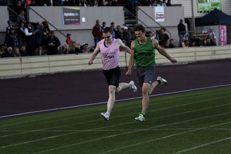 Returning to <a href="/DevonportAth/">Devonport Ath Club</a> Christmas Carnival today running the 200m off 5m in Red, this will be my first race in Tassie for the carnival series! Photo below is the 400m in 2014!