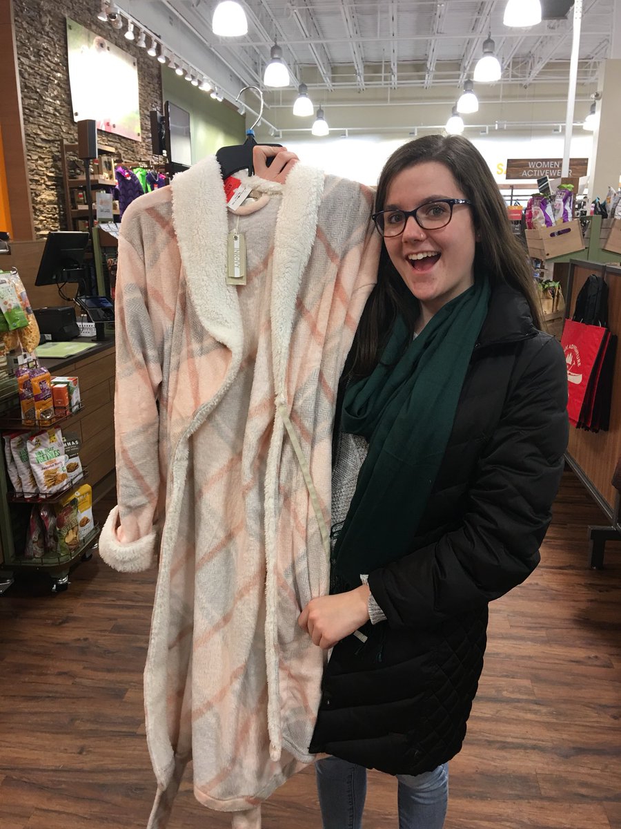  @mospilly took a plunge  @Sierratp and got this super cozy robe! Then we stopped in Old Navy for a preview for some shopping we are planning to do in the coming days.