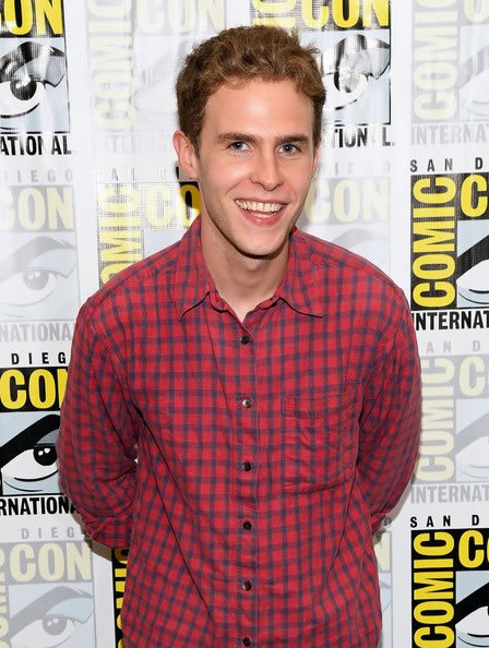 Happy Birthday Iain De Caestecker 