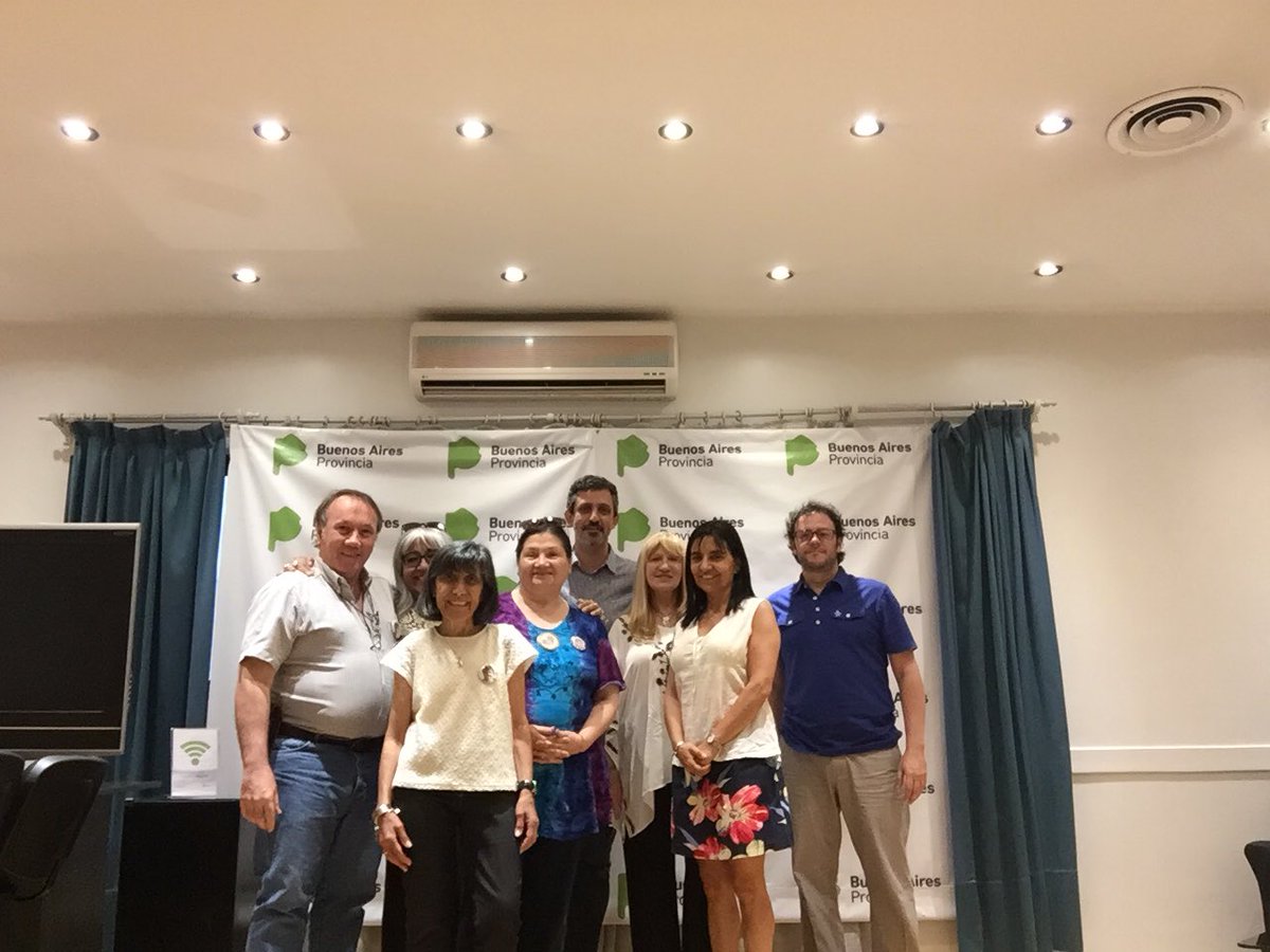 viviamperroneOK's tweet photo. Hoy buena reunion en Casa d la Pcia d Bs As junto a @PabloFappiano @J_P_Becerra y familiares de victimas https://t.co/XBRbNtQNJK