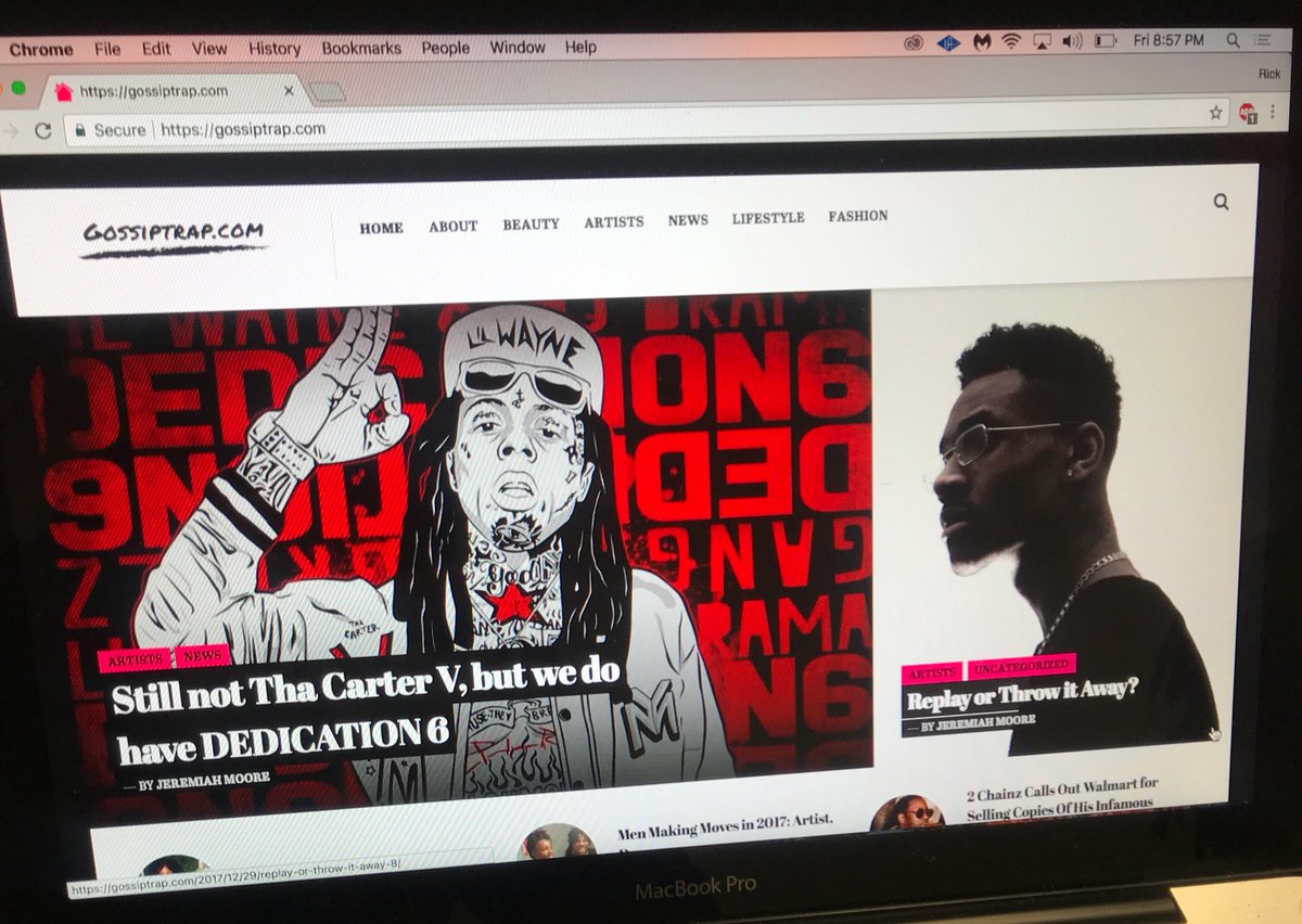 diditagain2025's tweet photo. On the front of @GossipTrap with one of my idols https://t.co/LZGaypom79