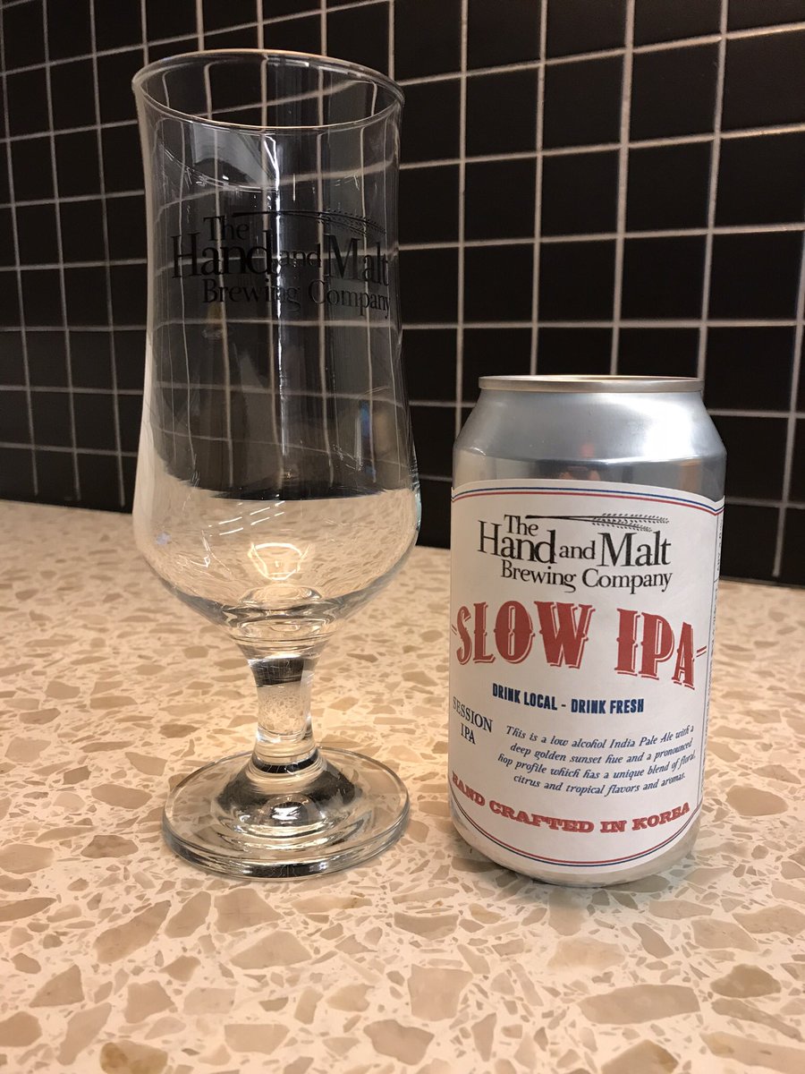 toddsample_eats's tweet image. 정통 외국음식 불모지인 사당역 인근 골목 안 보석을 찾았다🤣오픈한지 한달 된 수제버거집 ’릿잇타미’의 셰프는 세계 3대 요리학교 중 하나인 CIA 출신이고👍🏼미국식 버거는 네가지만 있고 심플하고 맛있다🍔센스 있게 핸드앤몰트 맥주만 판다🍻서초구 방배천로2안길31