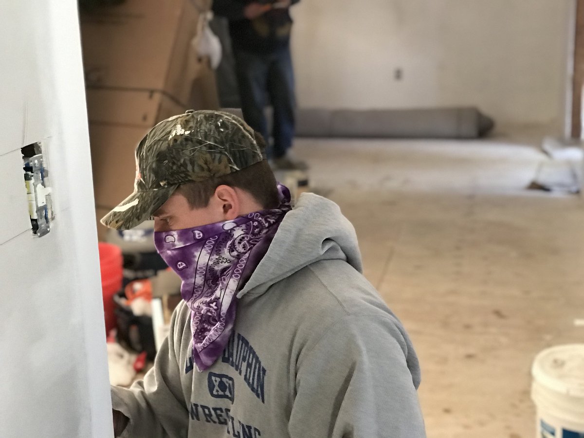 LutheranHANDS's tweet photo. Day 3, still going strong! #WeStrongThen #WorkingInWebster https://t.co/llM6ZUzYin