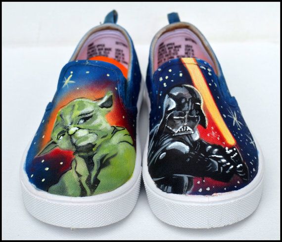 PromoFrenzy's tweet photo. Selling FINAL PAIRS of #handpainted #StarWars Shoes 4 Boys!  Entire shop will be revamped and I will NOT be making these anymore!  SHOPNOW #FIND them here: ▶ https://t.co/dhJpOL5T1C #etsymntt #etsysocial #likez #etsyaaa #likez #bacon #boebot #Tenx #EpiconEtsy https://t.co/uAEwuFDTfo