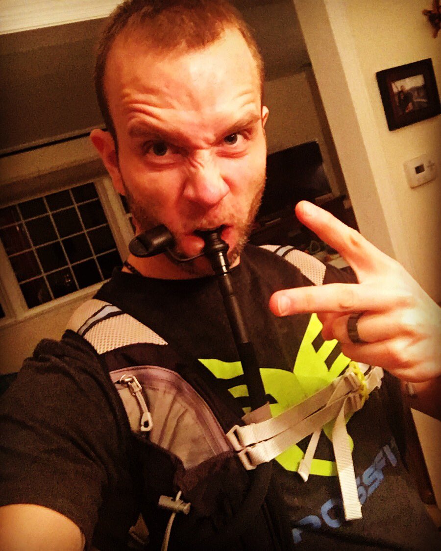 TownsendFitness's tweet image. Ready to test out my new hydration bladder backpack on tomorrow’s longer run. These things are awesome! #Lanzon #HydrationBladder #RunningTools #Runner #Run #Fitness #Health #Water #Hydration #Exercise #Fit #Fitness #Workout #Work #Health #PersonalTrainer #Trainer #TFSTribe