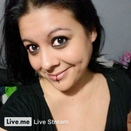 VioletOrchid_'s tweet photo. I need better lighting! 😍😁 #liveme Violet 2High4Life 💜: https://t.co/RKi3djTPdF https://t.co/pEBwHSqwYD