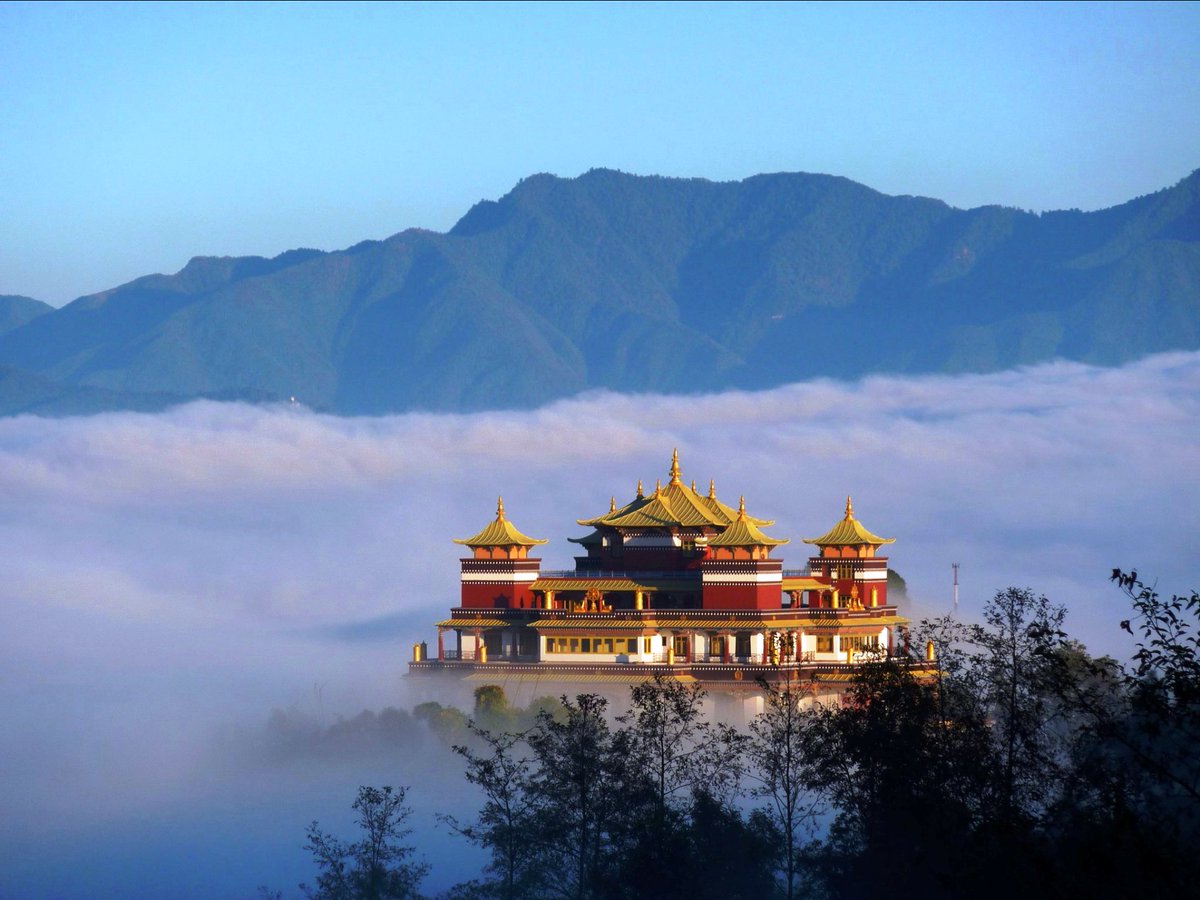 curiotours's tweet photo. #CurioToursAndTravels 
#Nepal For 4 Days Including Airfare + 3 Nights Hotels + Return Airport Transfers + Breakfast + Dinner + Sightseeing.
for more detailsh https://t.co/9SUiaOSB0S Or Call Us to book or 
more info +91 – 86298 - 83436 

#Tour #Package #Vaction #Trip #FamilyFeud https://t.co/TLTiSIqxtT