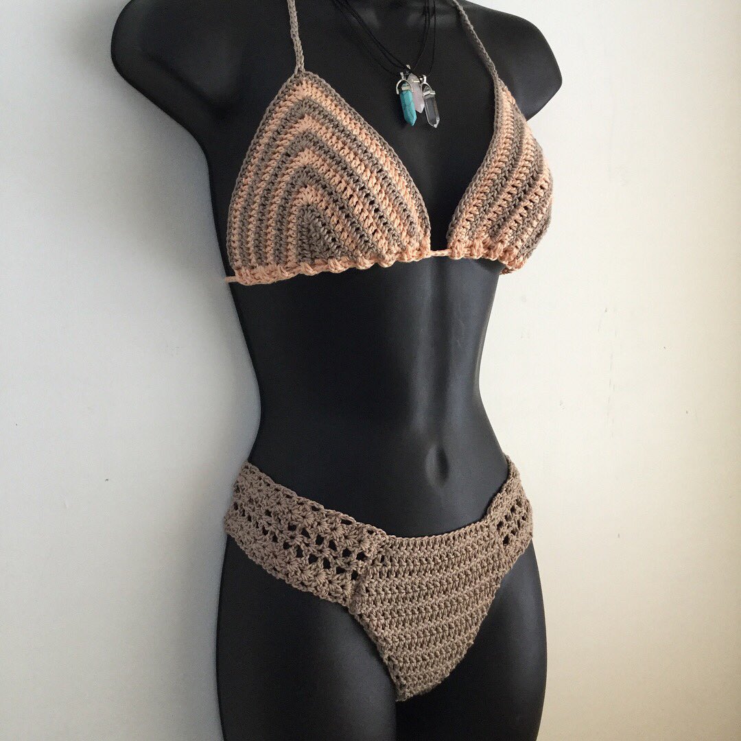nadia_walmsley's tweet photo. Fun #70s inspired #crochetbikini loving this style, perfect for the #beach or a #resortlook
๐บ
#hippie #Beachlife #surfing #hawaiistyle #Islandlife #mauistyle #Crochet #bikinis #madebyhand #veganfashion #ethicalfashion #sustainablefashion #happy #lovemore #beauty #Gypsy https://t.co/s9V2cgJBVD