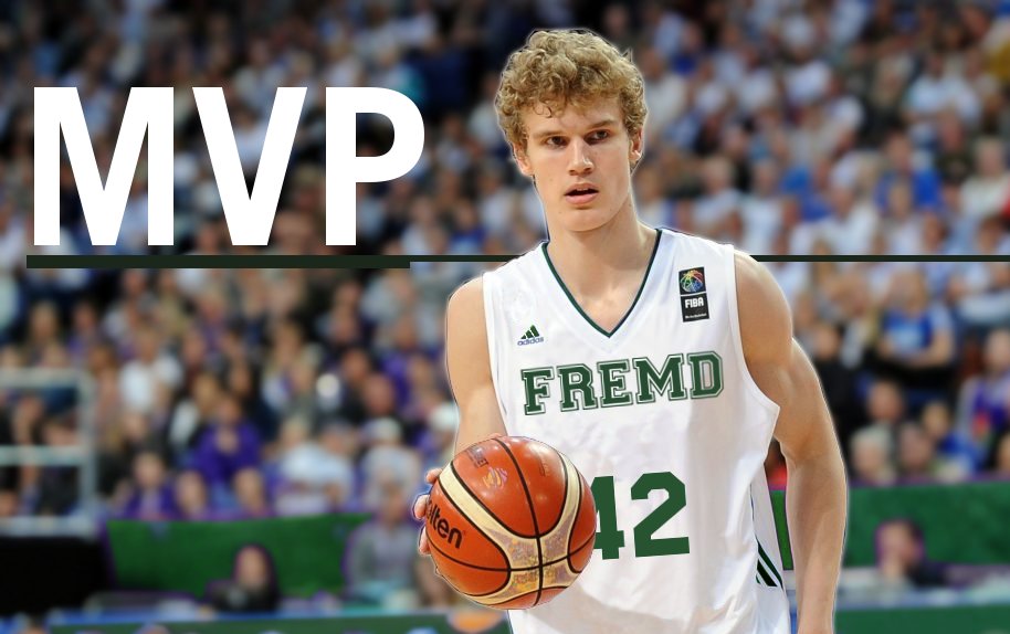 PalatinePDB's tweet photo. Is it too early to say MVP? Vote for who you think has a shot at winning the Palatine Park District Basketball League "Matthew Smearman" Most Valuable Player Award. https://t.co/iQYyiPW7qo https://t.co/qpEE7Xor1c