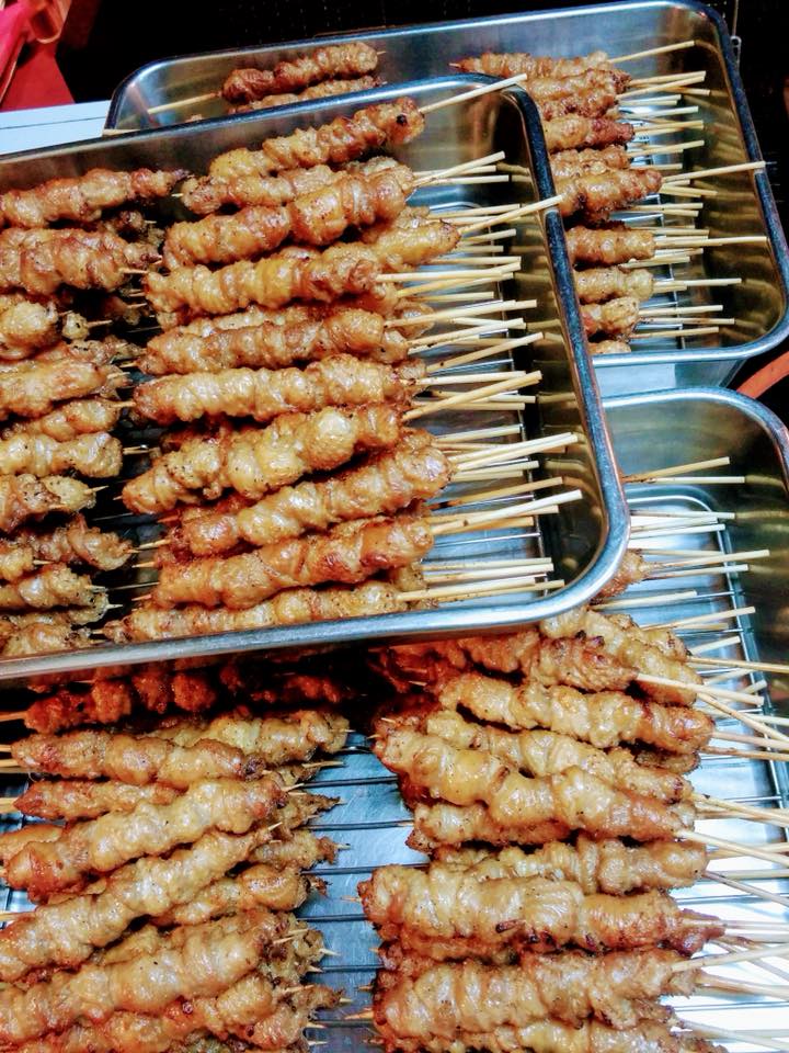 焼とり権兵衛 城野四角店 本年も 焼とり権兵衛 をご愛顧いただき 誠にありがとうございました 新年 5日 金 より営業致します その後 小倉魚町店は 1月7日 日 営業 9日 火 お休みです 新年会などに是非 ご利用下さい 他 日曜日定休 焼とり権兵衛 城野四角店 本年も 焼とり権兵衛 をご愛顧いただき 誠にありがとうございました 新年 5日 金 より営業致します その後 小倉魚町店は 1月7日 日 営業 9日 火 お休みです 新年会などに是非 ご利用下さい 他 日曜日定休