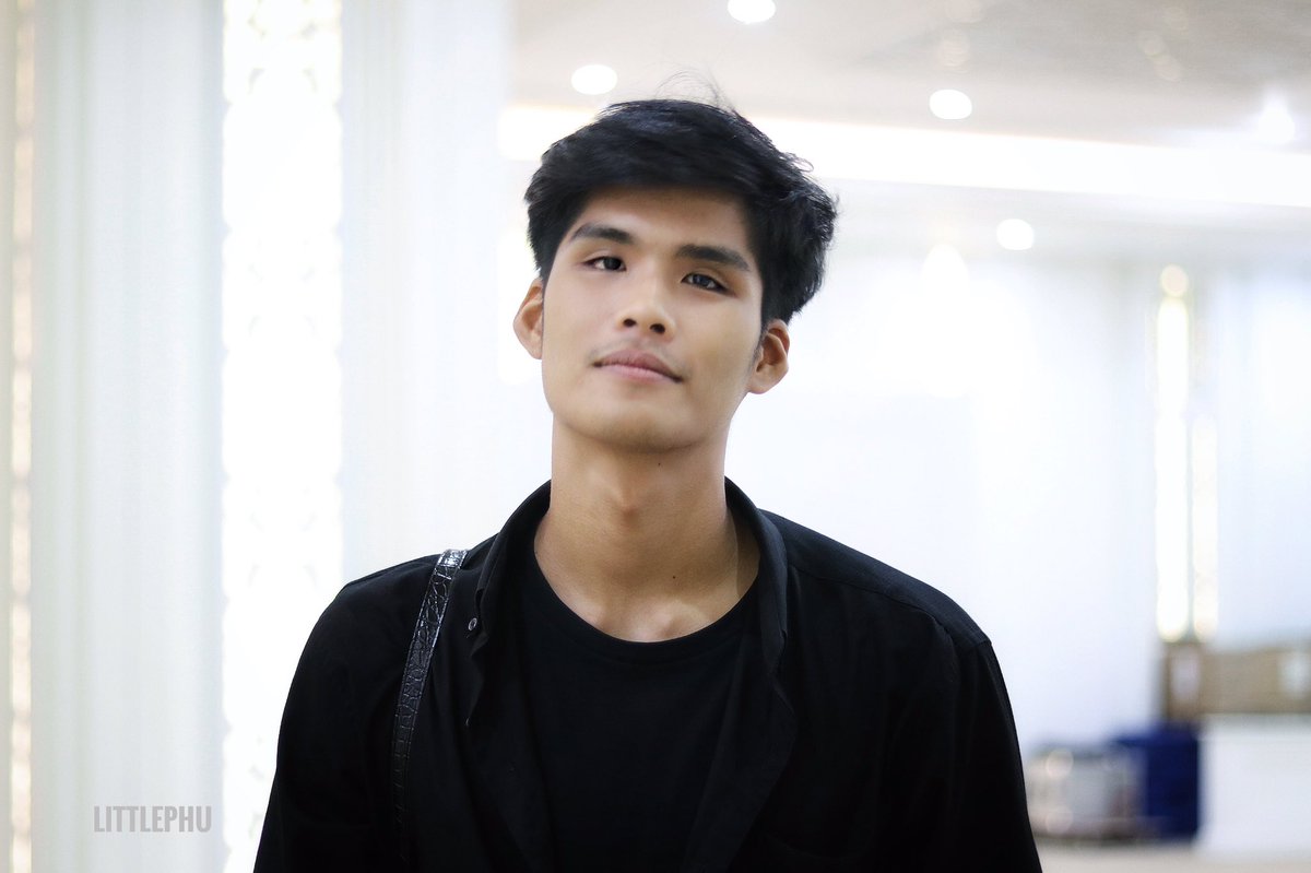RATCHADA_P's tweet photo. ยิ้มให้กับฉันหน่อย ☺️ #youarethefirst https://t.co/na9bSWmGMr
