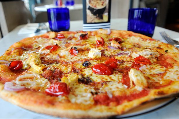 lasanazaarcafe's tweet image. La Sanazaar&apos;s Special POLLO AD ASTRA Pizza for Pizza Lovers.
Yummy, tasty and delicious pizza for you only at La Sanazaar Cafe.
Online Order :- lasanazaarcafe.com
Call for Order:- 022 2621 1700/01
#HappyNewYear #POLLOADASTRA #Special #JuhuBeach #HappyNewYear2018 #Pizza