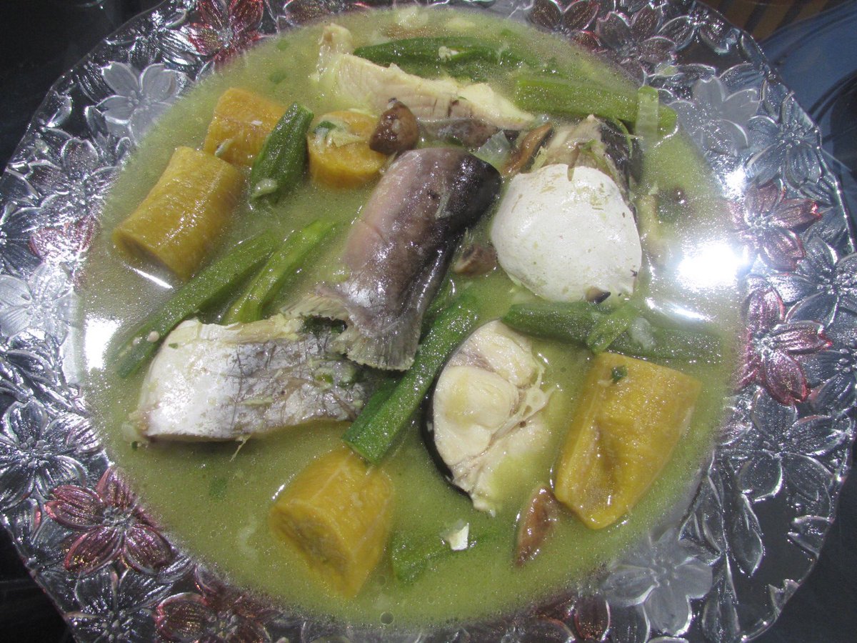 VarietyCuisine's tweet photo. #congo #fufu #africancuisine #congolesefood #congolesegirl #congolesemusic #matemebele #pilipili #voiceofcongo #congolais #brazaville #vegan #veganrecipes #africanfood #africanfoodie #foodie #stewchicken #ngaingai #okra #kwanga #talipia #plantain #ngolo #makemba https://t.co/XjyRDz4o0M