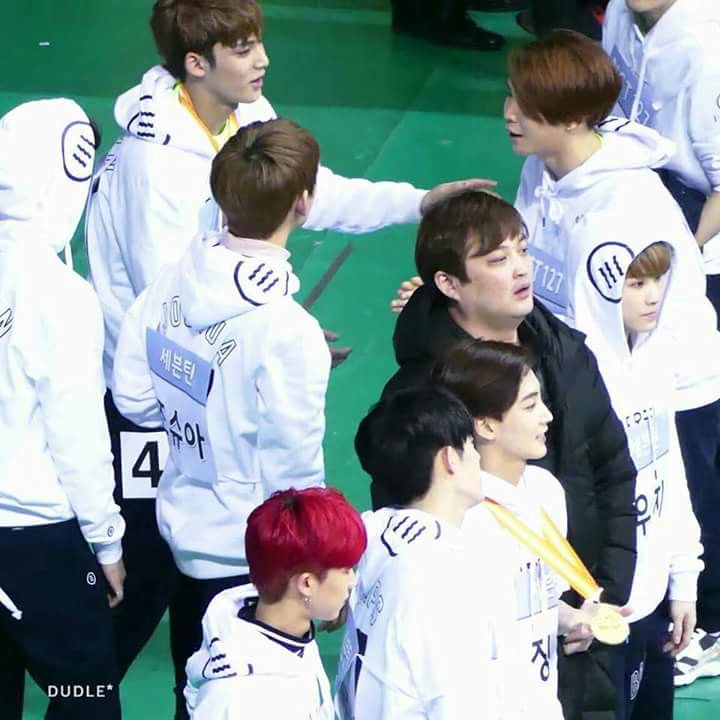 (ISAC 2016) Johnny with Mingyu, Vernon, and Joshua