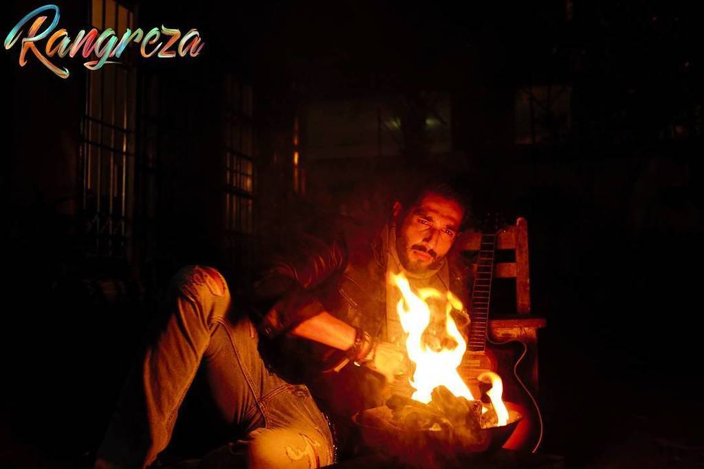 #RangrezaBTS : Bilal Ashraf as Ali Zain during the filming of Rangreza.

Book your tickets at: 
ift.tt/2zQtJCp

#Rangreza #Rangrezathefilm #RangrezaMoments #takellpr #BilalAshraf #VisionArtFilms #MHFilms #MalkaniFilms #B4UMotionPictures #B4UFil… ift.tt/2lmUTeN
