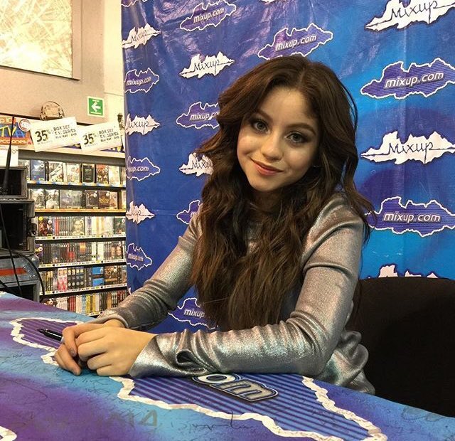 drizzlekarol's tweet image. Hermosa, TQM @karolsevilla