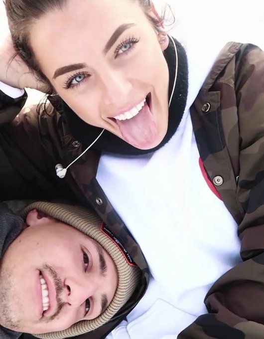 Take me back to Big Bear 😝❄️🐻 https://t.co/nR4zTC3n8h<a href="/tag/coachella18"class="tags"><span>#coachella18</span></a>