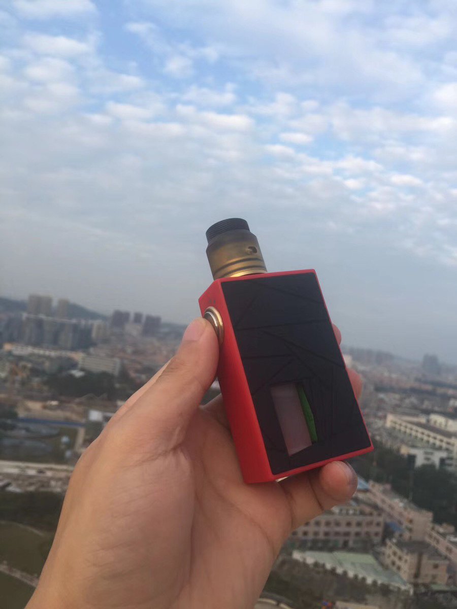 sunny_arctic's tweet photo. Arctic Dolphin Crea squonk box mod with red color , gorgeous🔥🔥🔥 https://t.co/Qs26Lji7Zu