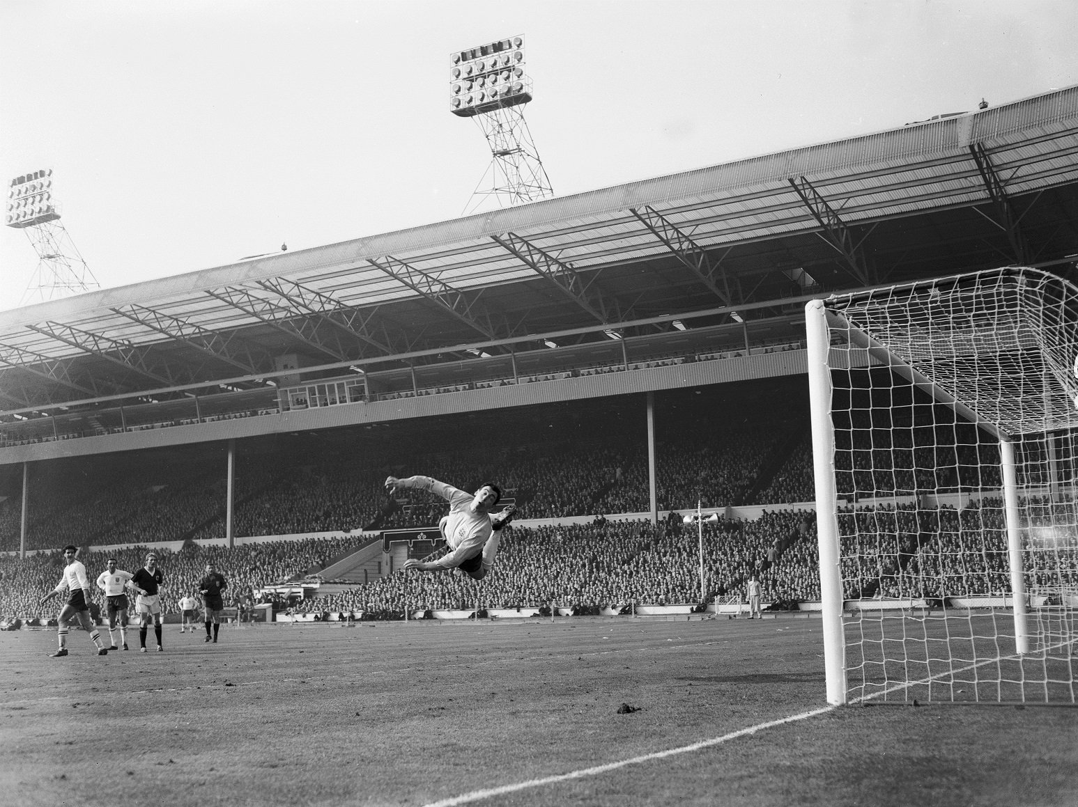 Happy 80th Birthday Gordon Banks!

An incredible talent from the day he won his first England cap 