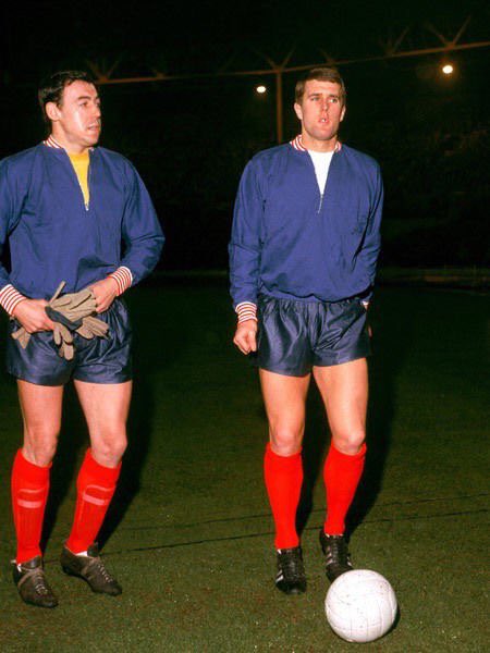 Happy 80th birthday to Gordon Banks 