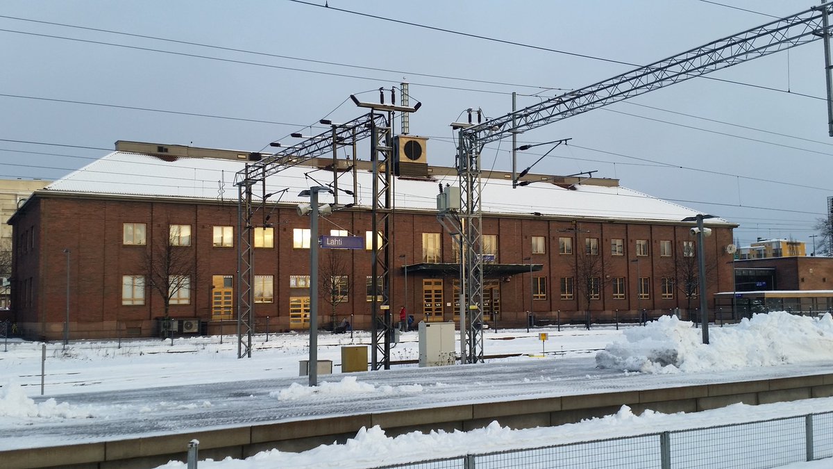 0masch's tweet photo. Kuullu vähä huhuu ett kaiteel ois tänää tunnelmaa. Sinne siis. #retkipäivä #WM10V #Willimiehet #SaiPa https://t.co/srW3rffNJy