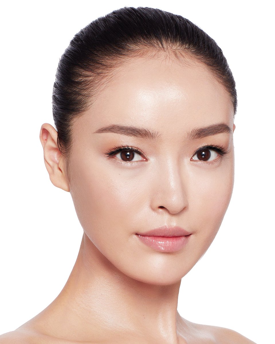 CTilburyMakeup's tweet photo. Darlings, the NEW! Brightening Youth Glow is NOW AVAILABLE! It's the most PERFECT product to rejuvenate your skin after the holiday season. One application INSTANTLY BLURS, EVENS IMPERFECTIONS and CORRECTS REDNESS. #Skincare #Beauty #YouthBoosting https://t.co/FZq2PxoWdW