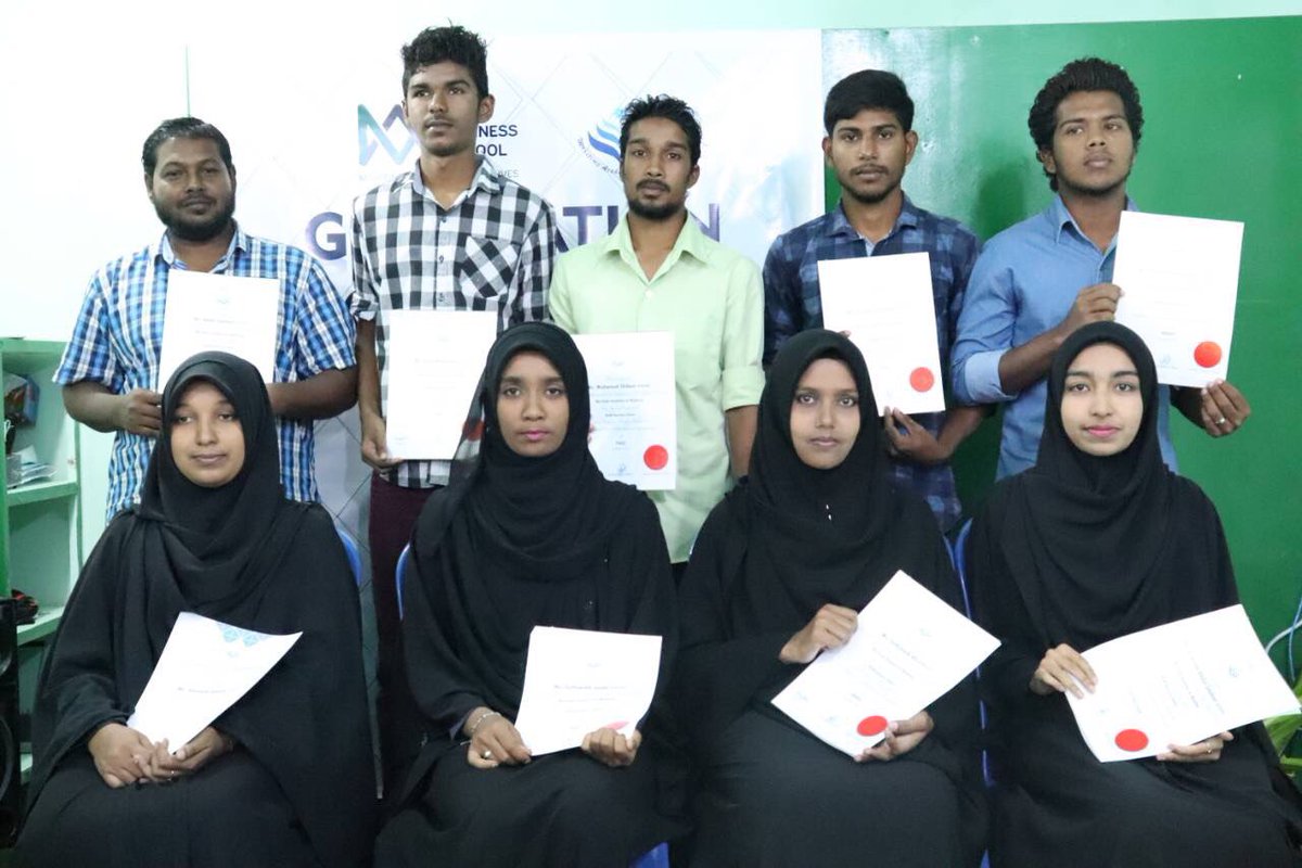 iite_bs's tweet image. Graduation of the first batch of M.A.M Business School  in N. Henbadhoo campus. Congratulations to all the students.
 #MAMBS #MaKiyavaaneeRashuga