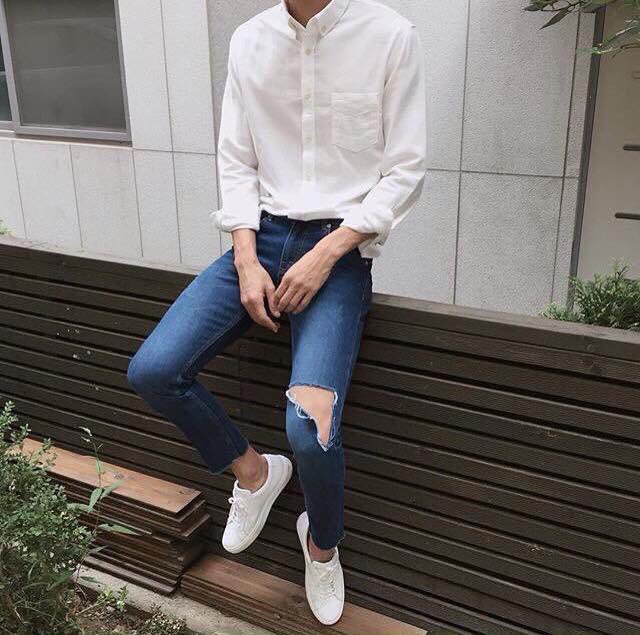 Yoonabrinkbrink's tweet photo. เป็นการแต่งตัวของผู้ชายที่ดึงดูดมาก #ยืมเมจforsex https://t.co/ILfNuB9NUP