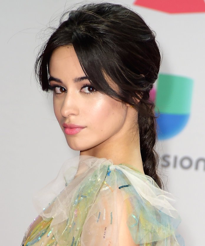 What's up with the Hollywood singers Camilla Cabello, Doja Cat, and Demi  Moore? Check out!